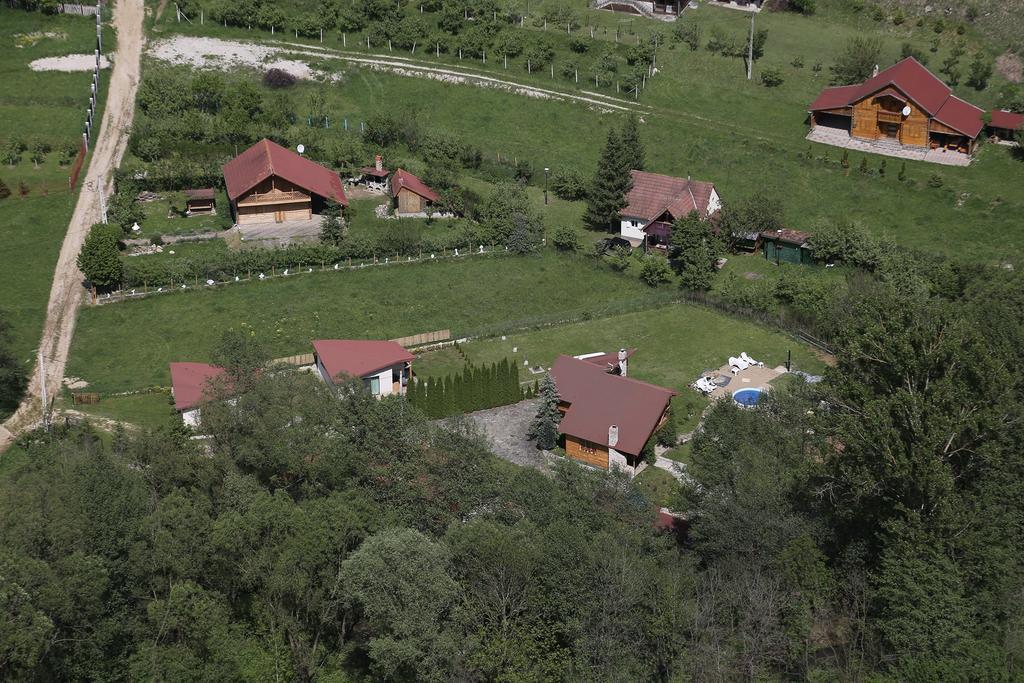Studiouri Valisoara Esterno foto
